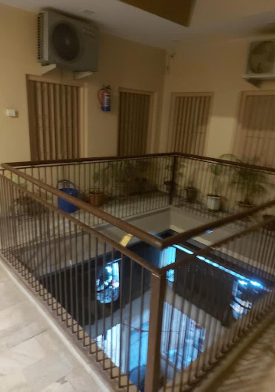 Liberty Guest House Varanasi Exterior foto