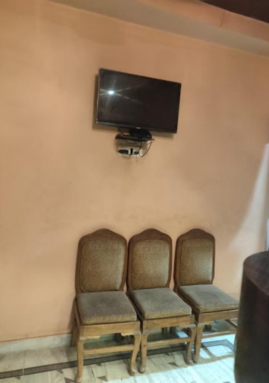 Liberty Guest House Varanasi Exterior foto